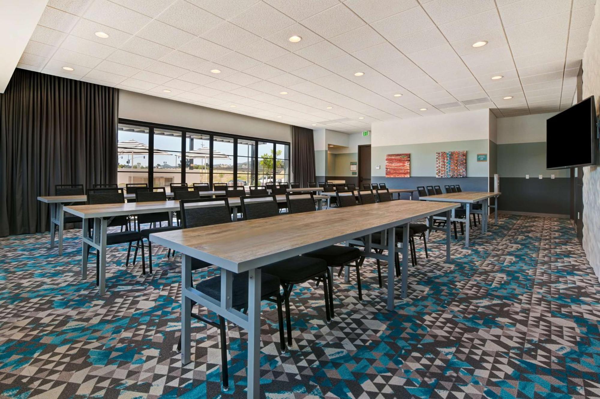 Home2 Suites By Hilton Atascadero, Ca Εξωτερικό φωτογραφία